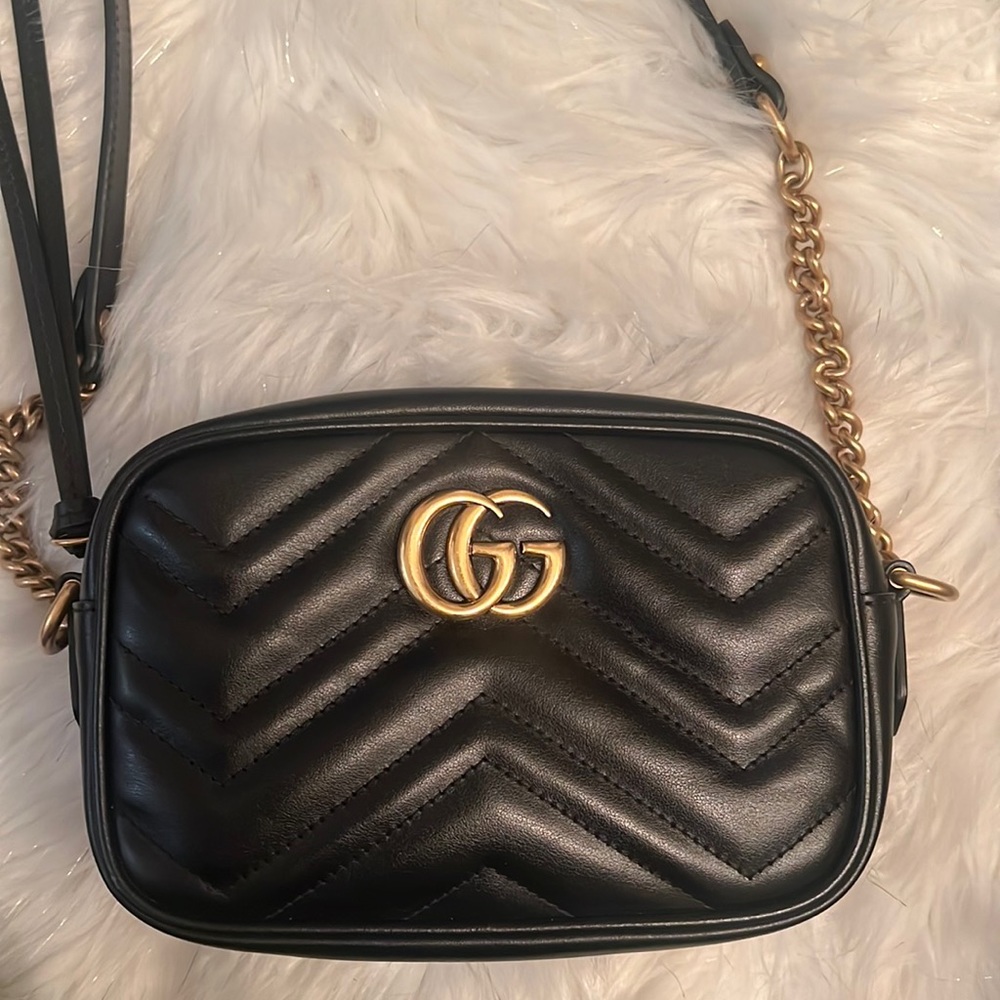 Gucci GG Marmont small matelassé shoulder bag